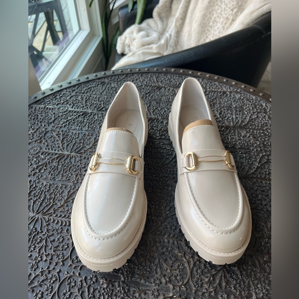 BANDOLINO FRANNY LUG LOAFERS IN IVORY 9.5 - Picture 7 of 9